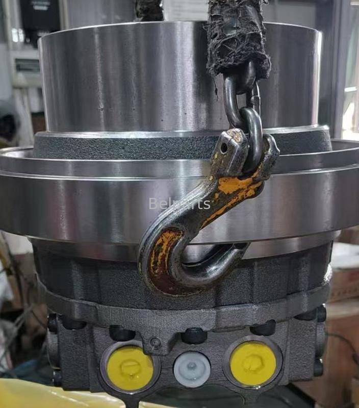 SK170-9 Mark 9 SK210LC-8 SK210-9 SK230SR-3 Motore di viaggio per escavatore KOBELCO Parte YN15V00051F4 YN15V00051F5 YN15V00037F1
YN15V00037F2 YN15V00037F2R Dispositivo motore a propulsione idraulica