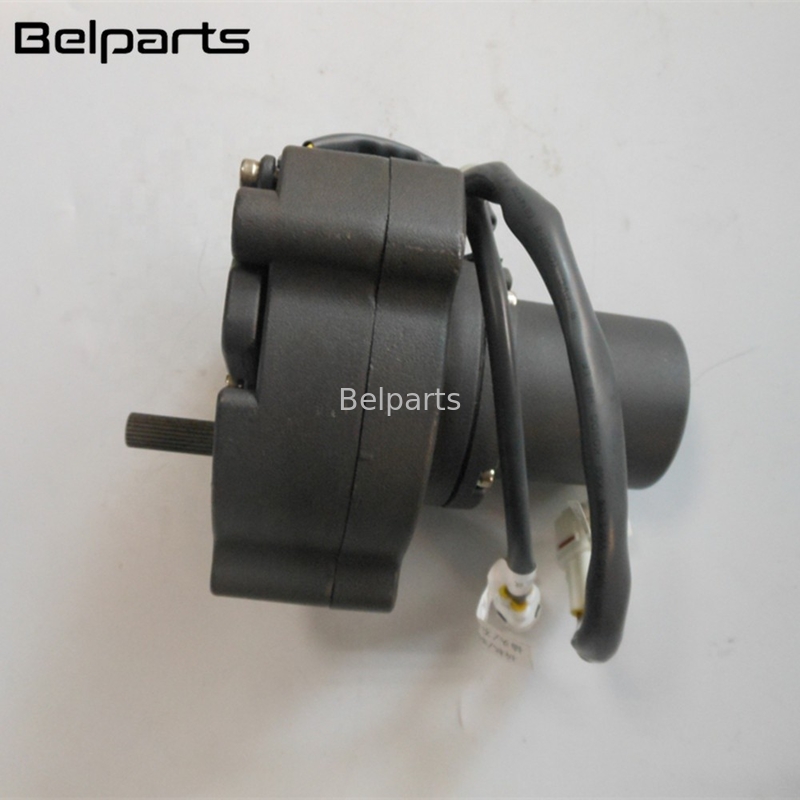 Motore facente un passo 2406U197F4 2406U197F3 24V Accel del motore SK200-3 SK220-3 SK120-5 SK200-5 SK200-1 del comando dell'escavatore SK120-3