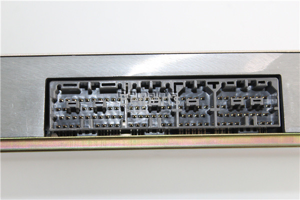 Regolatore Computer Board SK200-2 SK100-2 SK200-5 SK200-5.5 dell'escavatore del cingolo