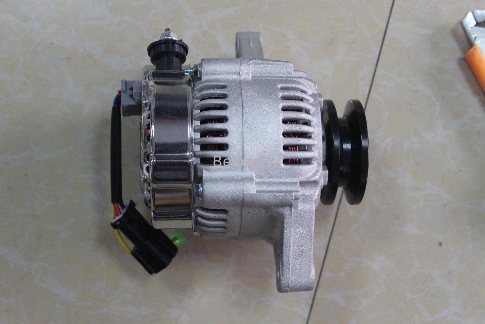 Generatore R60-7 R55-7 dell'alternatore 4TNV94 di Spare Parts Engine 119626-77210 dell'escavatore