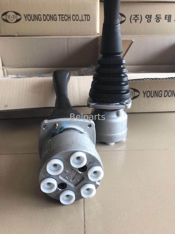 Assy della maniglia di Valve Genuine Joystick del pilota di barra di regolazione di Construction Spare Parts dell'escavatore di Belparts SK07N2